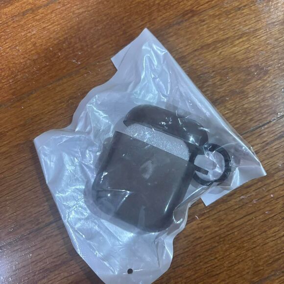 APPLE 1/2 Airpod Clear Black Case Protective Trendy Minimalist Headphones - Picture 1 of 3